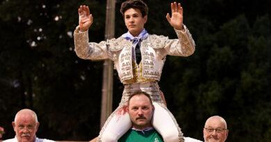 Maurrin, Clovis donne une leçon de toreo